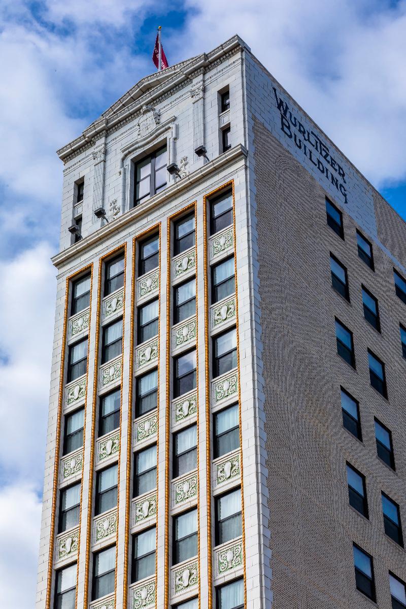 The Siren Hotel, An Ash Detroit